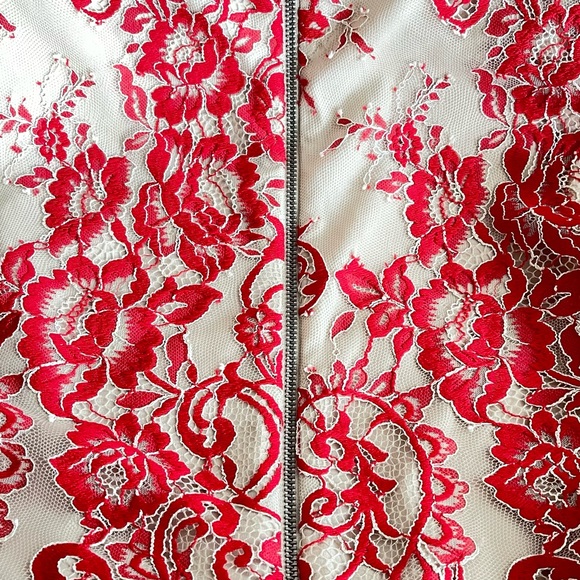 Alice & Olivia - Picture 6 of 9